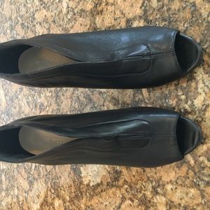 Nine West Black Leather Peep Toe Ankle Booties